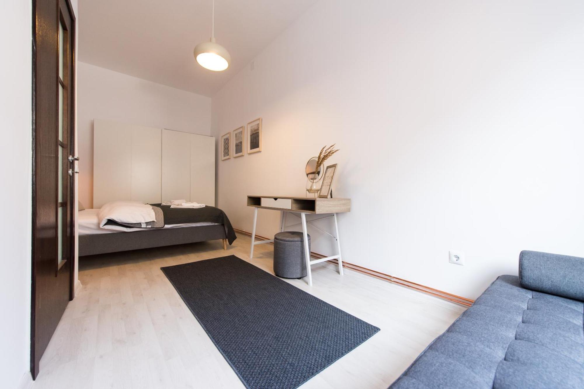 Ferienwohnung Charming Old Town Flat With Mountain View Brașov Exterior foto
